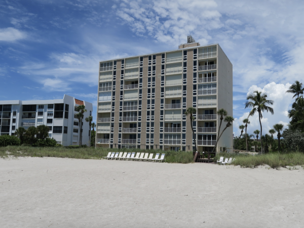 Two Bedroom Beach Condo Communal Pool  Longboat Key